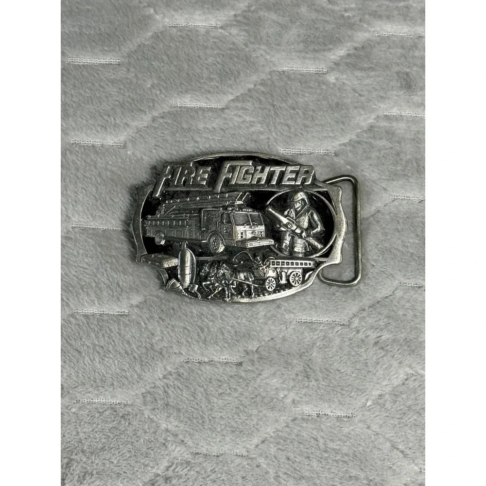 Siskiyou Firefighter Belt Buckle Vintage Fine Pewter Made in USA AG-13 Silver